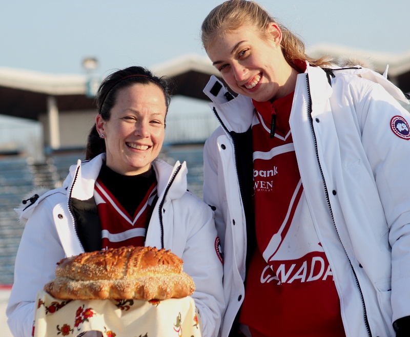 Канадки и русский каравай