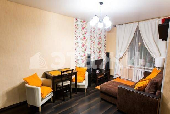 2-комнатная квартира на улице Красноказачьей: 42 кв.м., 2 500 000 рублей