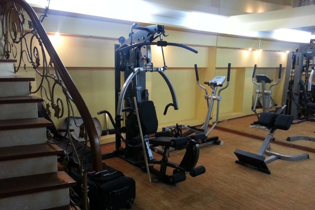 5-комнатная квартира на улице Байкальской: 345 кв.м., 20 000 000 рублей