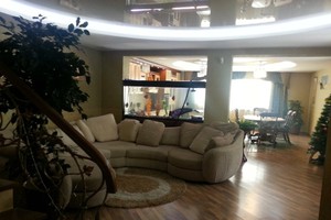 5-комнатная квартира на улице Байкальской: 345 кв.м., 20 000 000 рублей