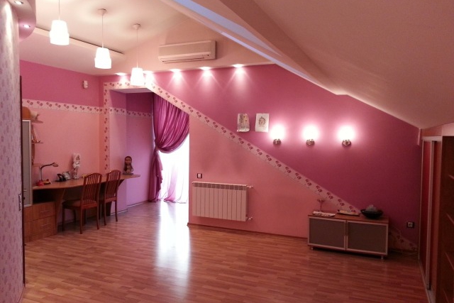 5-комнатная квартира на улице Байкальской: 345 кв.м., 20 000 000 рублей