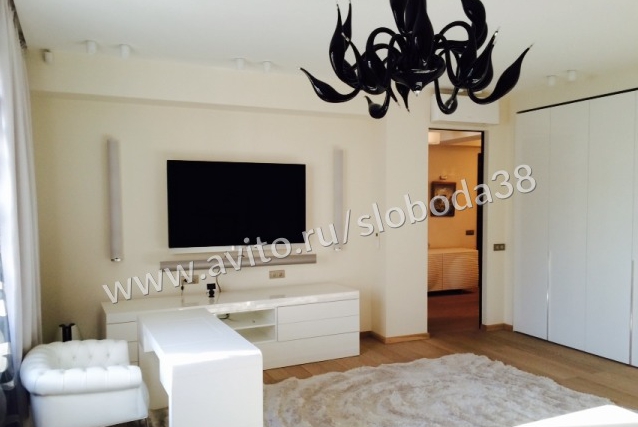 3-комнатная квартира на бульваре Гагарина: 159 кв.м., 35 000 000 рублей