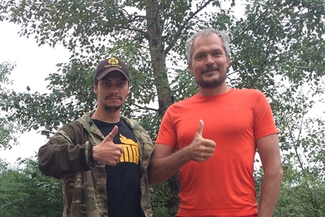 Дмитрий Ерохин (справа) после выписки. Фото из Facebook
