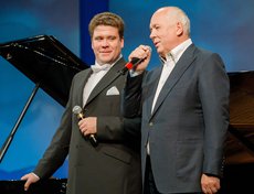 Денис Мацуев и генеральный директор Госкорпорации «Ростехнологии» Сергей Чемезов