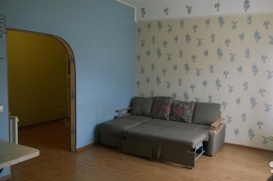 3-комнатная квартира на улице Академической: 72 кв.м., 15 000 рублей в месяц