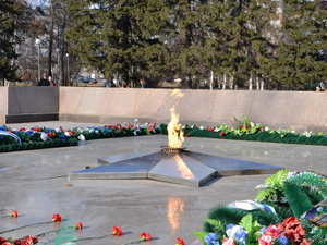 Мемориал «Вечный огонь». Фото Елены Алексеевой