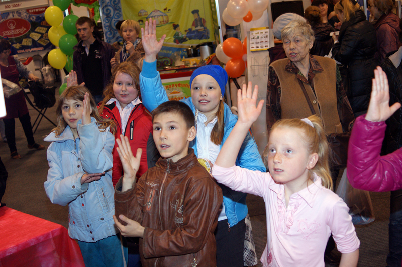 Детский конкурс на вкусные призы