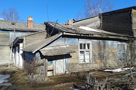 Аварийный дом на улице Пискунова. Фото пресс-службы администрации Иркутска