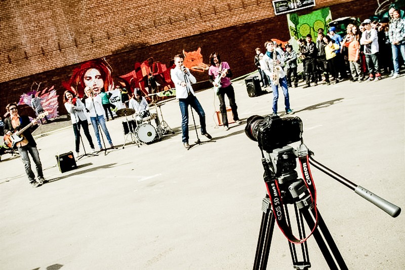 Съемка на сквере Кирова во время фестиваля уличной культуры стала еще одним событием в этот день.