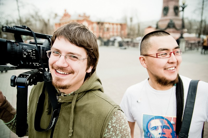 Режиссер клипа Сергей Дубас (слева) и оператор Евгений Хензыхенов (справа).