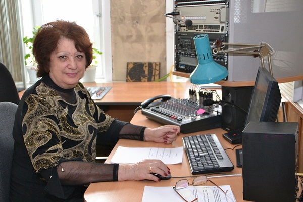Звукорежиссер Галина Агапитова