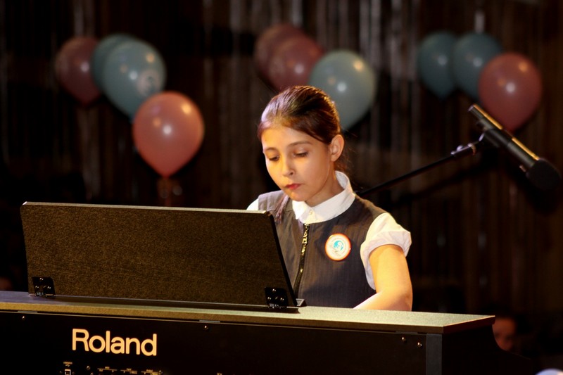 Элина Жеглова, Детская музыкальная школа № 10.