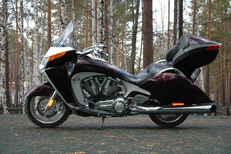 Мотоцикл Victory 2
