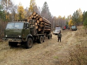 В ходе рейда. Фото пресс-службы ГУ МВД России по иркутской обалсти