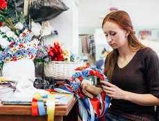 В бутафорском цехе