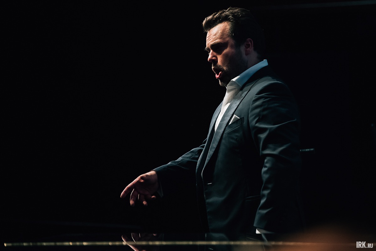 В концерте принял Василий Ладюк — ведущий солист московского театра «Новая опера».