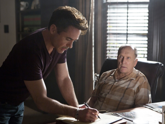 Кадр из фильма «Судья». Фото с сайта www.kinopoisk.ru