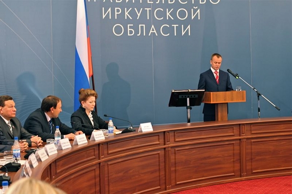Внеочередная сессия Законодательного собрания. Фото Елены Алексеевой, IRK.ru