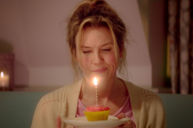 Рене Зеллвегер в роли Бриджит Джонс. Фото с сайта www.kinopoisk.ru