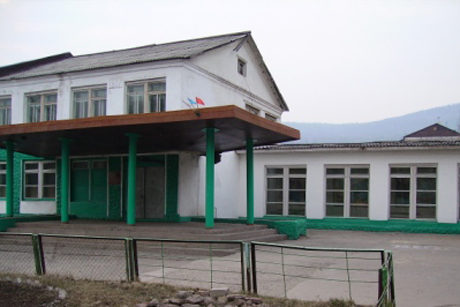 Школа № 7 Усть-Кута. Фото с сайта ballov.net