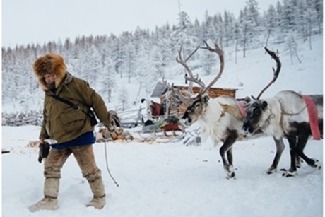 Кадр из фильма «24 снега». Фото с сайта baikalkinofest.ru