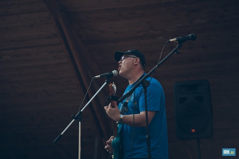 Специально на фестиваль приехала из Ангарска группа «Бездна»