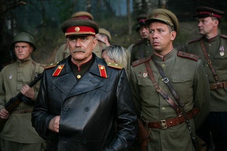 Кадр из фильма «Утомленные солнцем — 2: Цитадель»