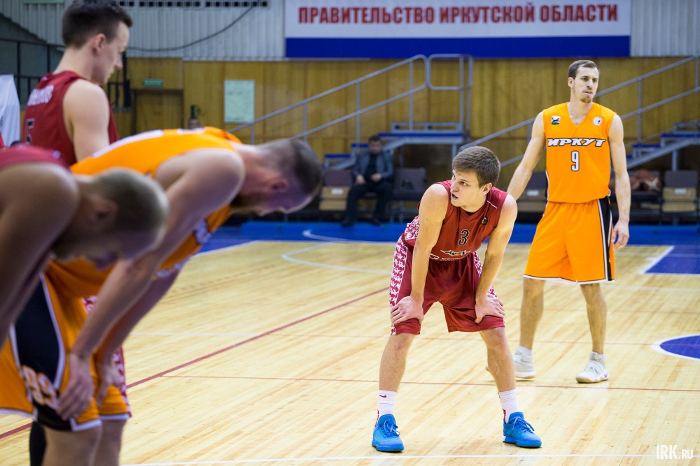 На старте следующего игрового отрезка соперники улучшили свой результат — 18:15.