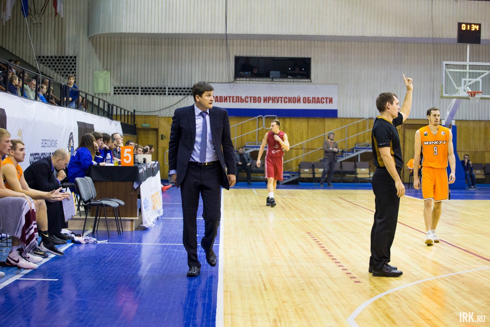 В начале заключительной четверти отставание сократилось до пяти очков.