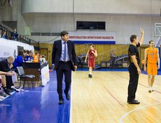 В начале заключительной четверти отставание сократилось до пяти очков.