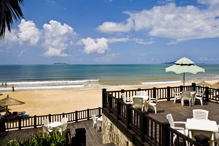 Palm Beach Resort & Spa Hotel 4*