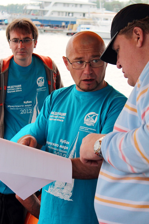 Судьи обсуждают правила