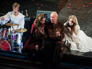 Постановка «Ромео и Джульетта». Фото с сайта www.dramteatr.ru