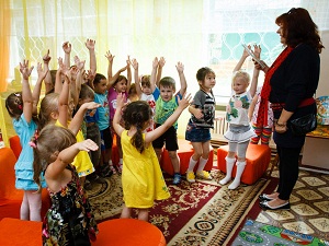 В детском саду. Фото с сайта www.admirkutsk.ru