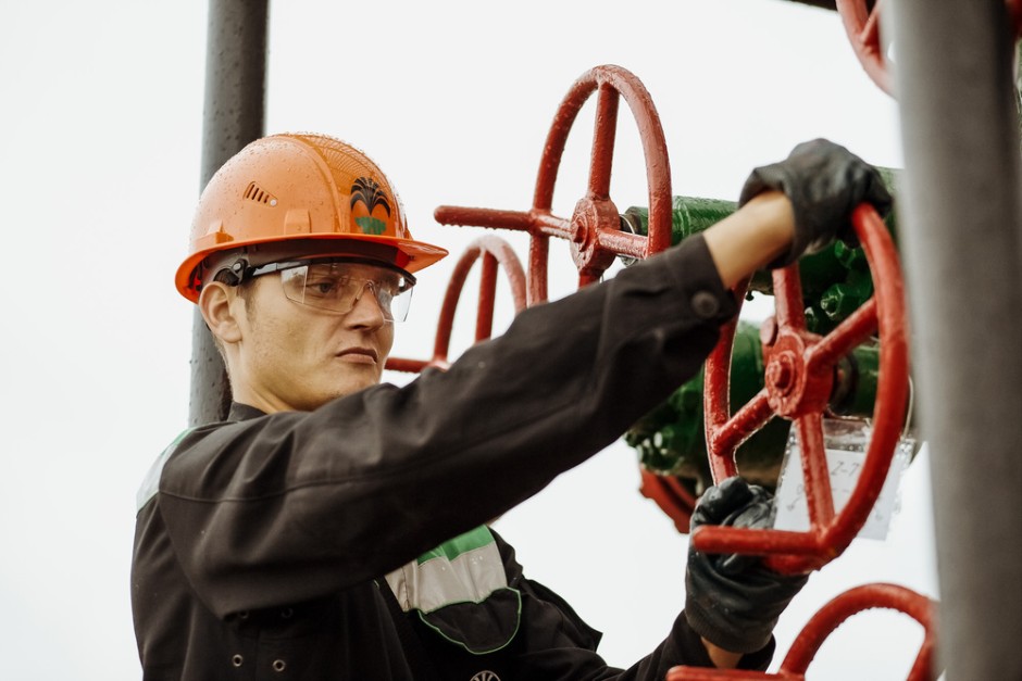 Оператор добычи нефти