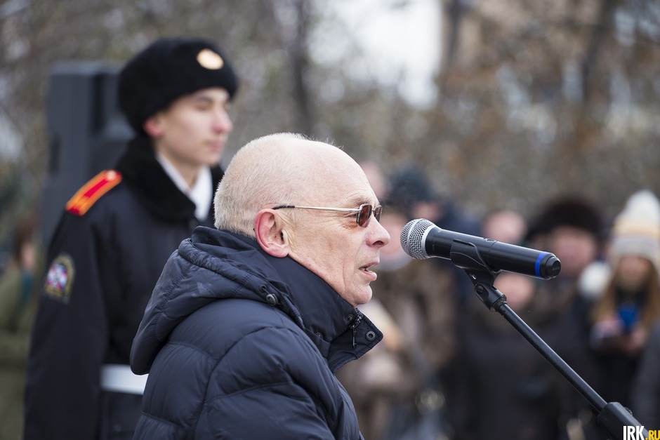 Доктор исторических наук, член комиссии по городской топонимике и увековечению известных в городе людей Лев Дамешек