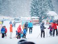 Горнолыжники и сноубористы приехали на Гору Соболиную поучаствовать в празднике и лично открыть зимний сезон.