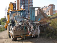 С берега Ангары вывезено 60 тонн строительного мусора