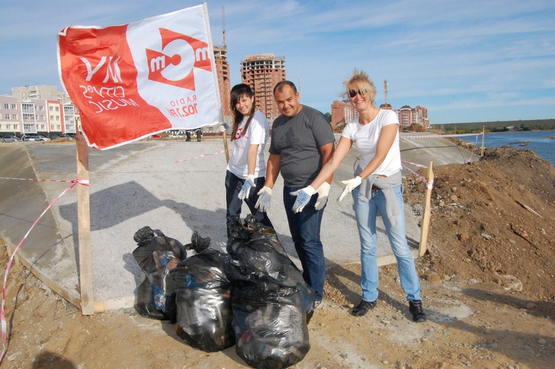 Всего было собрано 190 мешков мусора