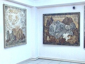 Картины Евгения Ушакова. Фото из архива «АС Байкал ТВ»