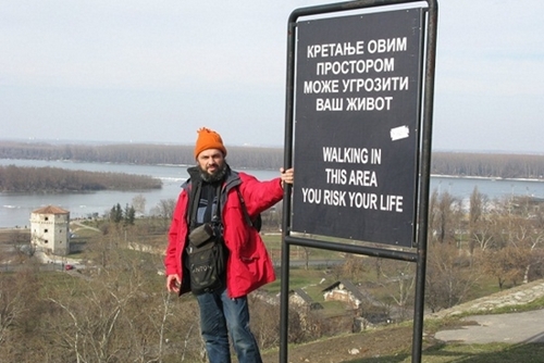 Антон Кротов в Белграде (Сербия). Фото со страницы vkontakte