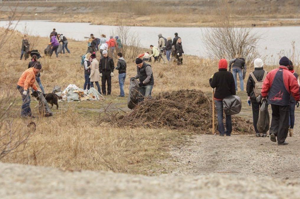 Иркутяне убрали мусор в парках, прибрежных зонах, на территориях, прилегающих к учреждениям.
