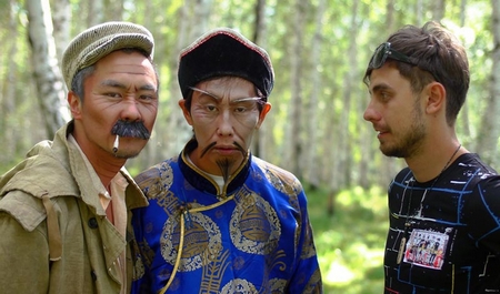 На съемочной площадке фильма «На Байкал — 2: На абордаж». Фото с сайта www.peoplescinema.ru