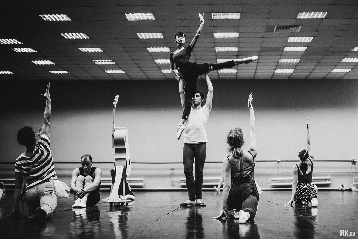 В балете «Казанова» много сложных номеров, построенных на сочетании классической и современной хореографии