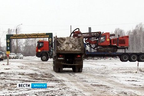 Работы на Байкальском тракте. Фото «Вести — Иркутск»