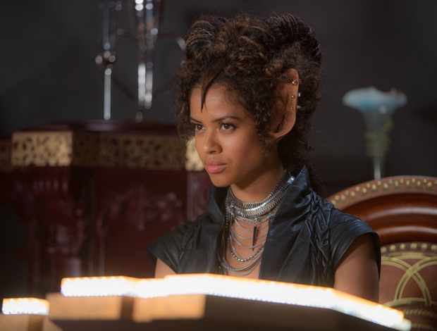 Кадр из фильма «Восхождение Юпитер». Фото с сайта www.kinopoisk.ru