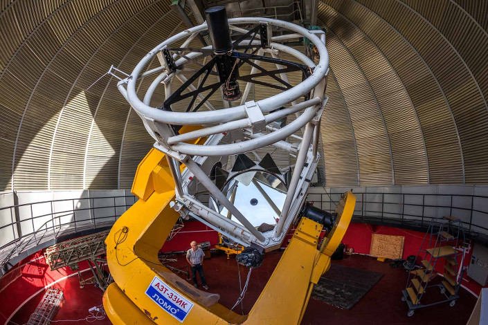 Телескоп АЗТ-33ИК Саянской солнечной обсерватории ИСЗФ СО РАН. Фото Владимира Короткоручко, пресс-центр ИНЦ СО РАН Телескоп АЗТ-33ИК Саянской солнечной обсерватории ИСЗФ СО РАН. Фото Владимира Короткоручко, пресс-центр ИНЦ СО РАН