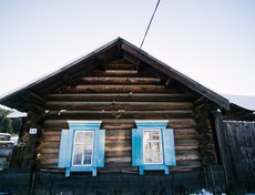 Пожарные провели в деревне инструктаж по безопасности.