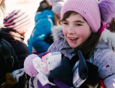 Деревенские ребята были очень довольны подаркам и внезапному визиту Деда Мороза.