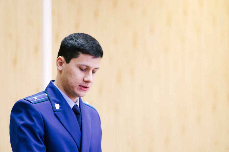 Прокурор — Валентин Люцай